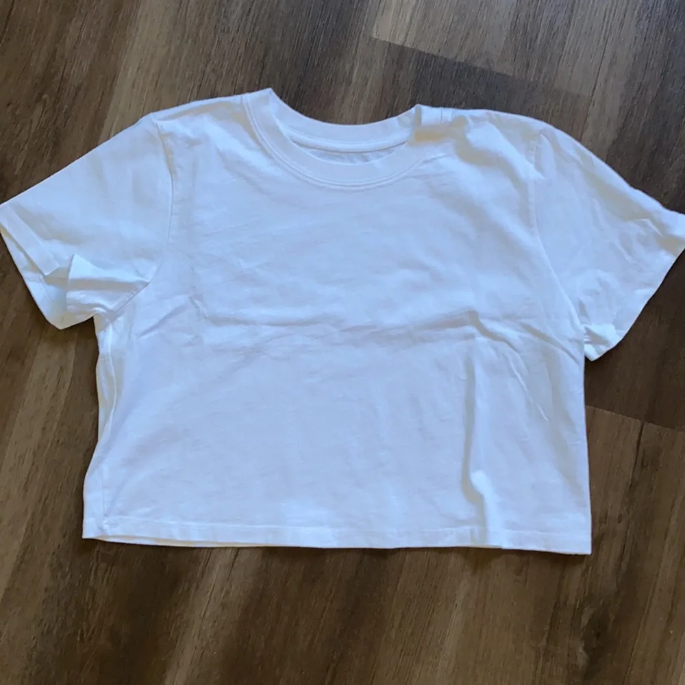 Daily drills cropped top tee - Picture 2 of 5